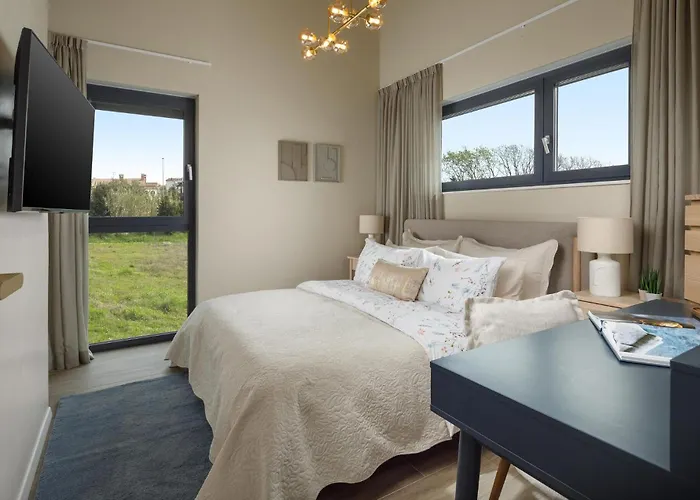 In With Wifi Nyaraló